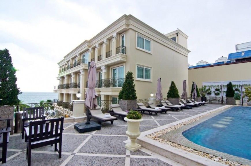 Hotel Lk The Empress Pattaya Thailand