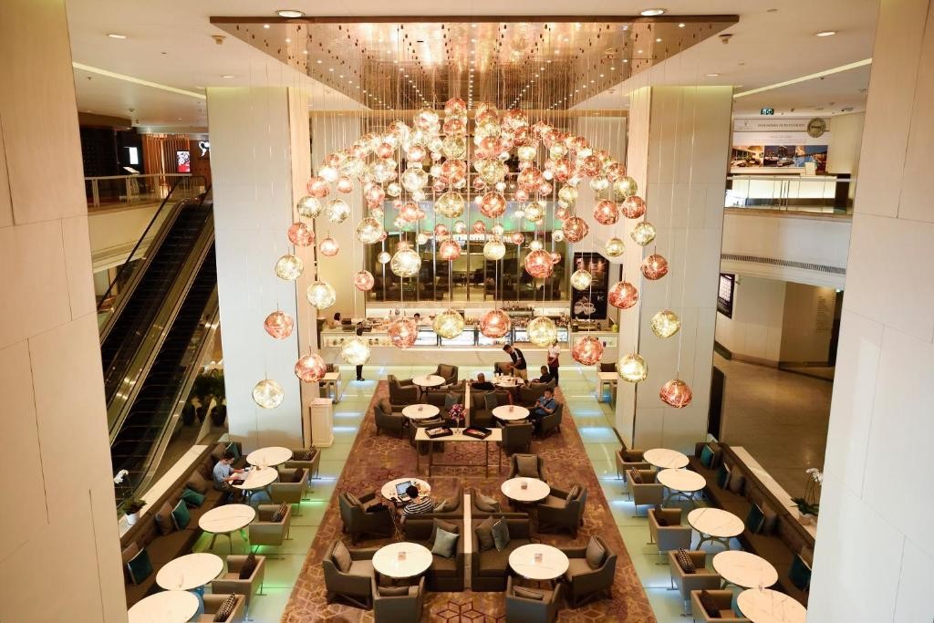 فندق باتموان برنسيس في بانكوك  Pathumwan Princess Hotel