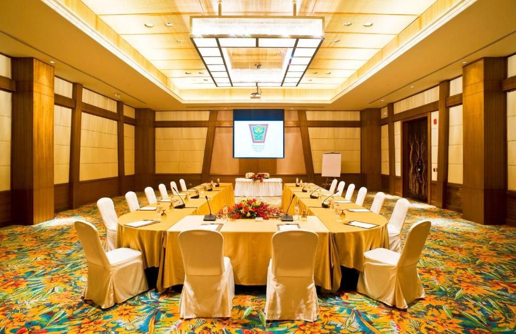 فندق ومنتجع سنتارا غراند ميراج بيتش باتايا تايلاند Centara Grand Mirage Beach Resort Pattaya Thailand