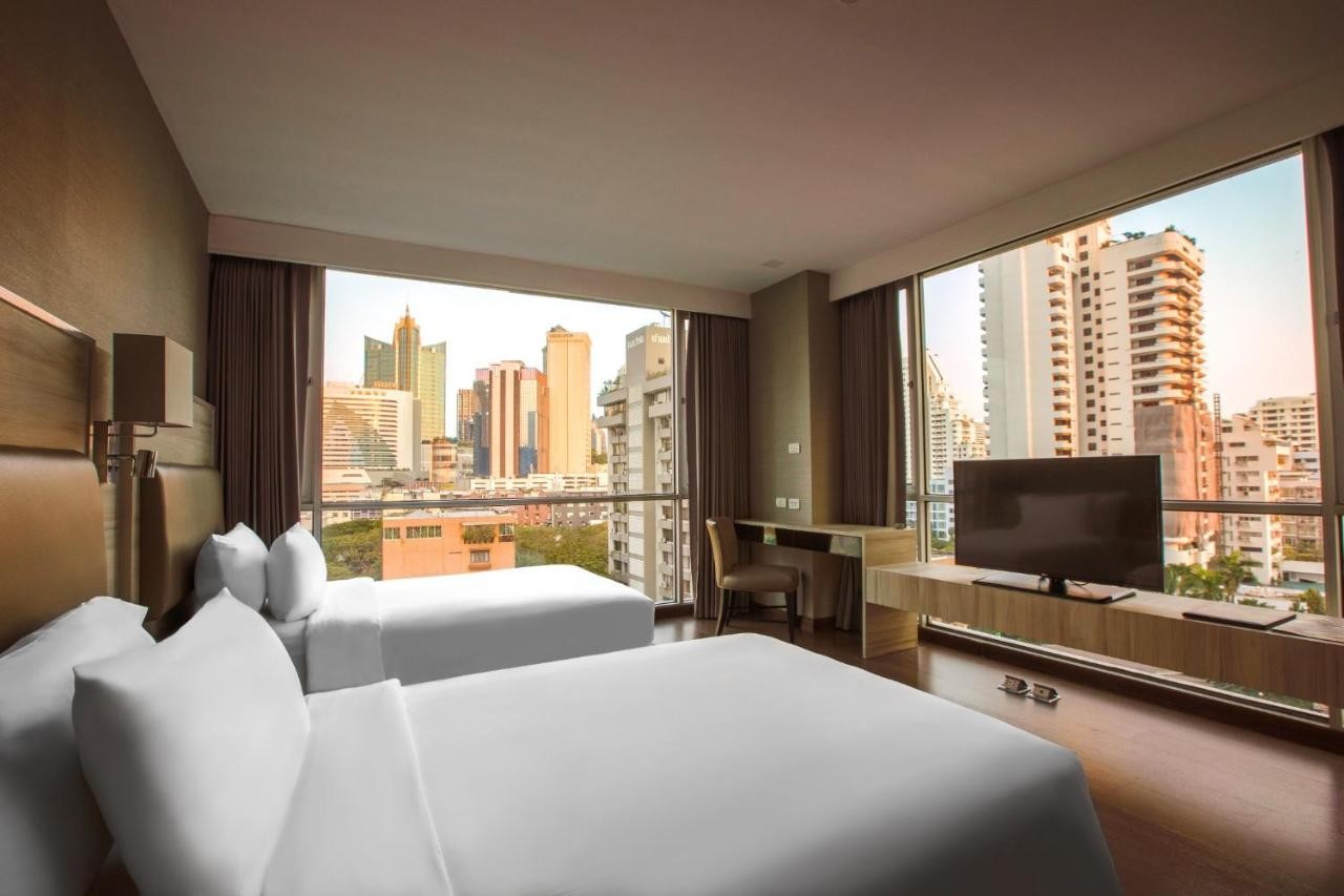 أجنحة أدلفي بانكوك تايلاند Adelphi Suites Bangkok Thailand