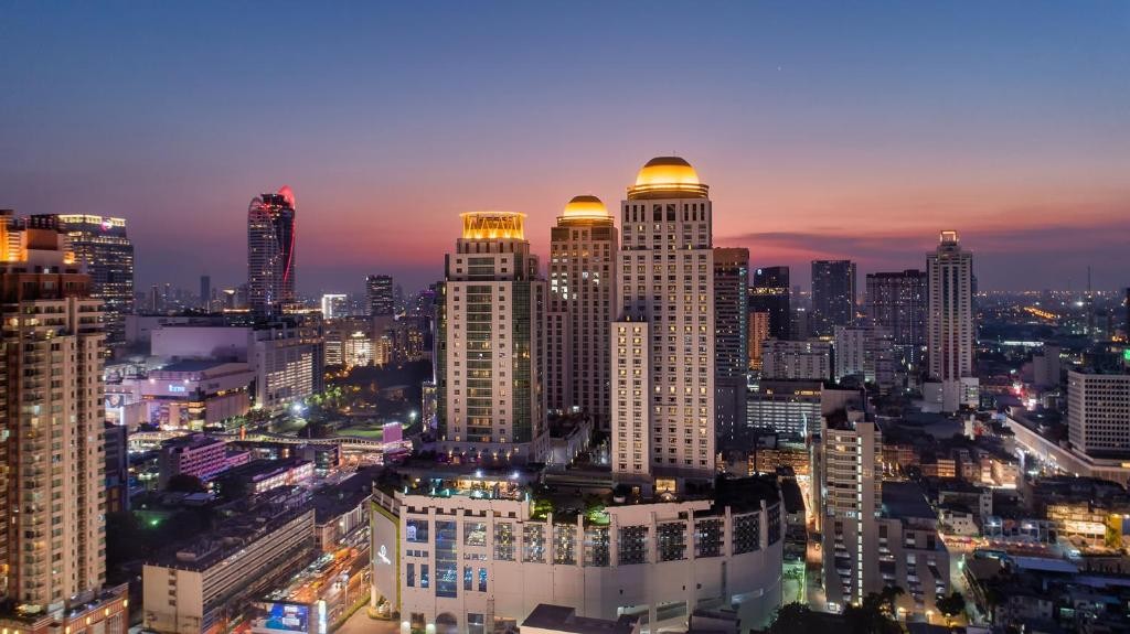 فندق بيركلي براتونام بانكوك تايلاند  The Berkeley Hotel Pratunam - SHA Extra Plus