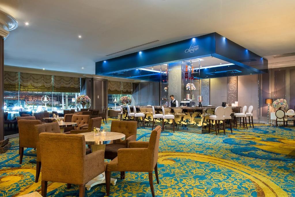 فندق بيركلي براتونام بانكوك تايلاند  The Berkeley Hotel Pratunam - SHA Extra Plus