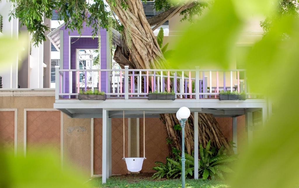 فندق ذا باي فيو بتايا تايلاند The Bayview Hotel Pattaya Thailand