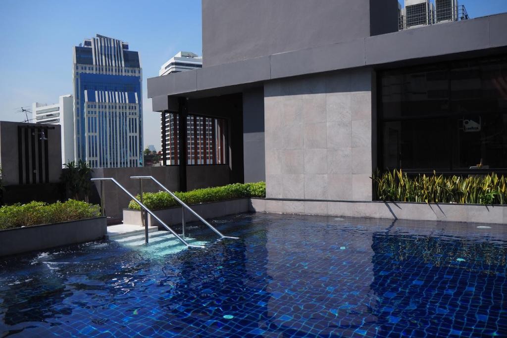 Eleven Hotel Bangkok Sukhumvit 11