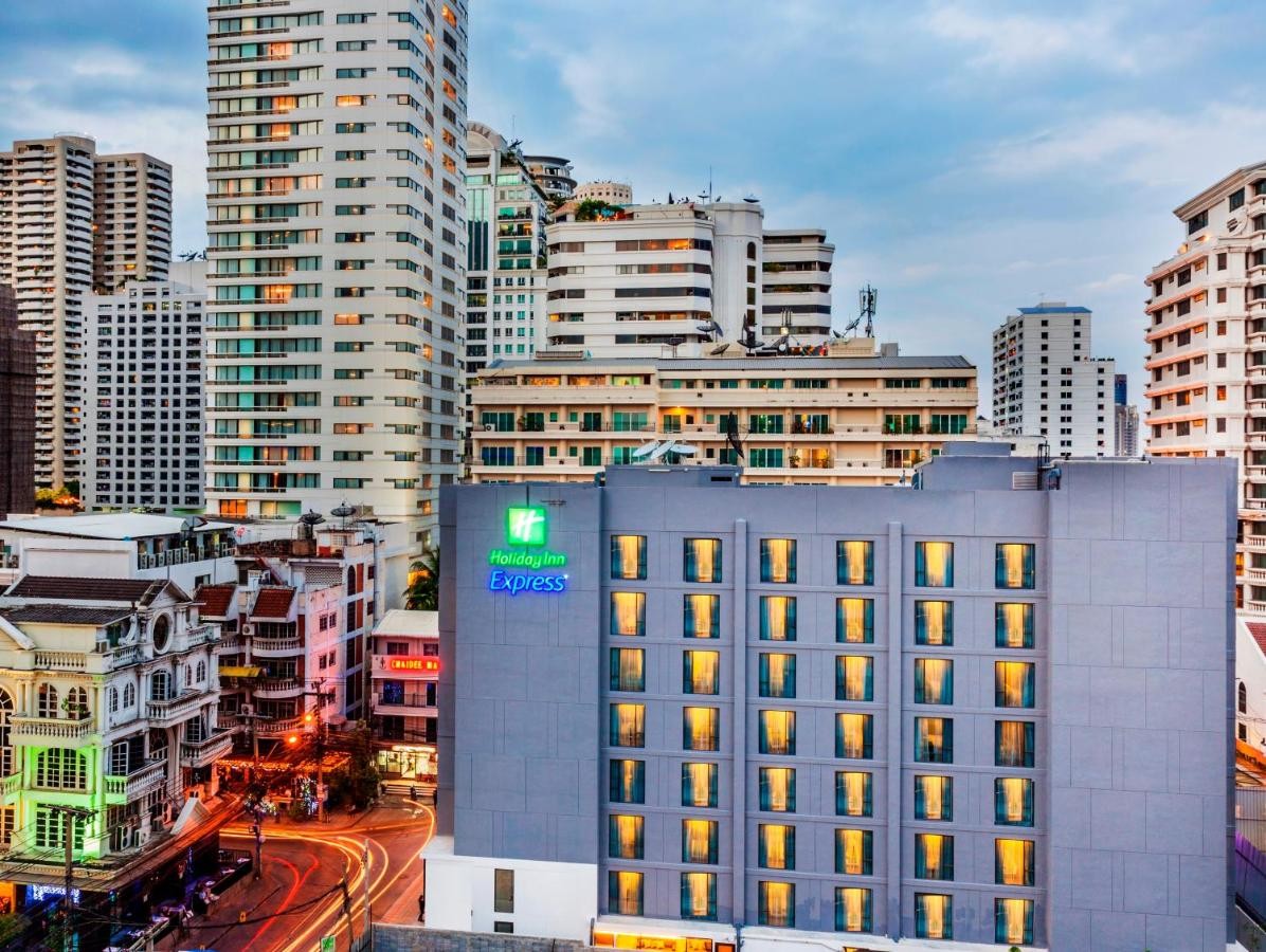  Holiday Inn Express Bangkok Sukhumvit 11