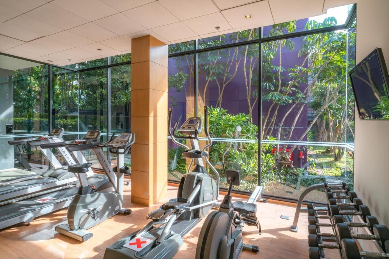 فندق هوليدي إن إكسبريس بوكيت باتونغ بيتش تايلاند Holiday Inn Express Phuket Patong Beach Central