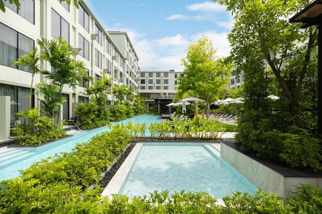 منتجع فور بوينتس باي شيراتون بوكيت باتونج بيتش تايلاند Four Points by Sheraton Phuket Patong Beach Resort