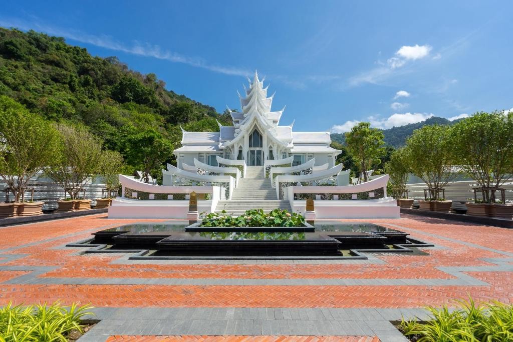 فندق ومنتجع إنتركونتيننتال بوكيت تايلاند InterContinental Phuket Resort Thailand