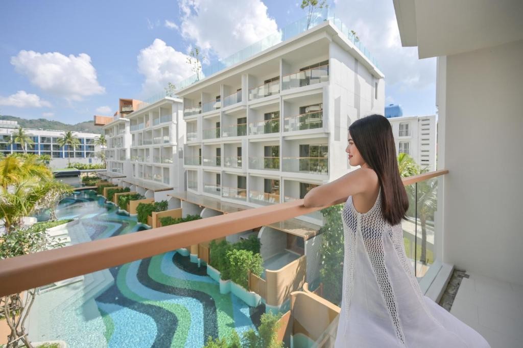 منتجع أندامان إمبريس باتونغ بوكيت   Andaman Embrace Patong Phuket