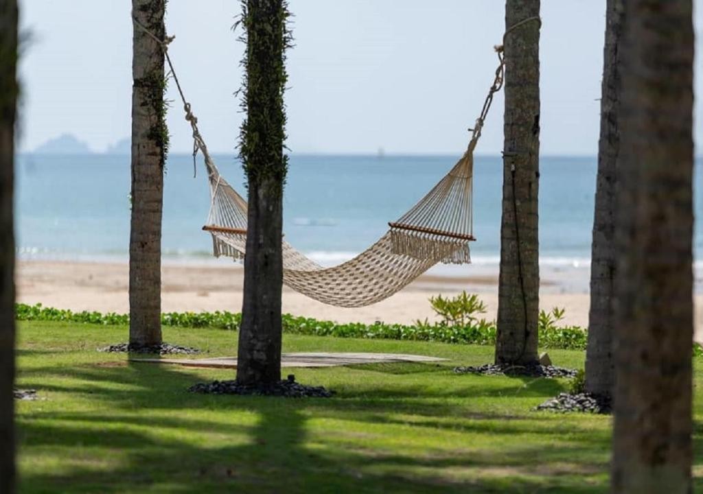 منتجع دوست ثاني كرابي بيتش  Dusit Thani Krabi Beach Resort