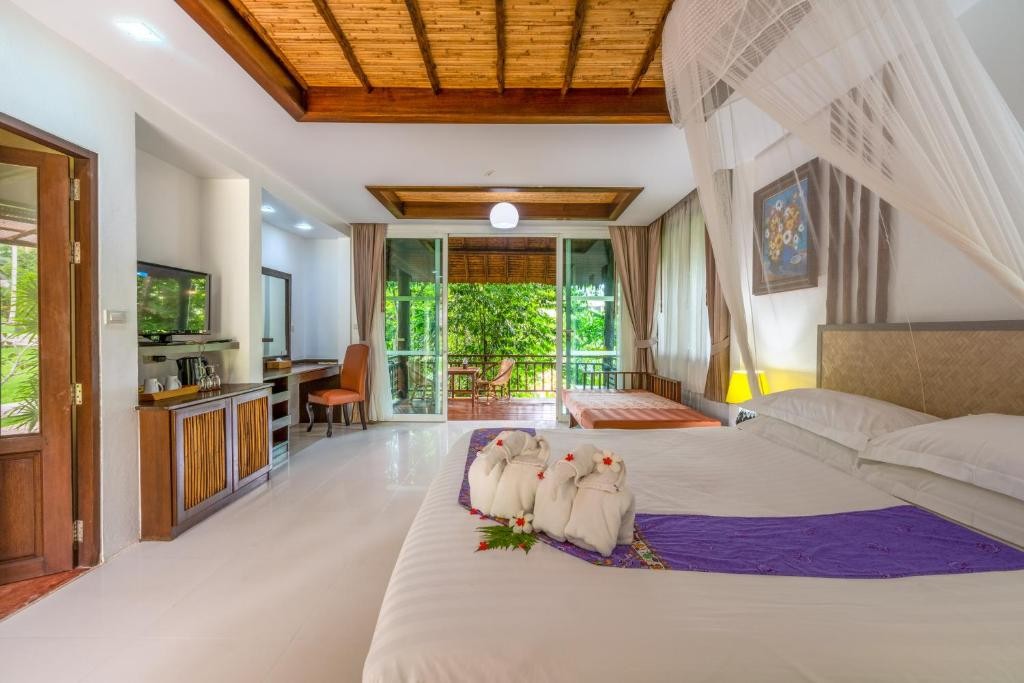 منتجع بان سيناي كرابي  Ban Sainai Resort Aonang, Krabi