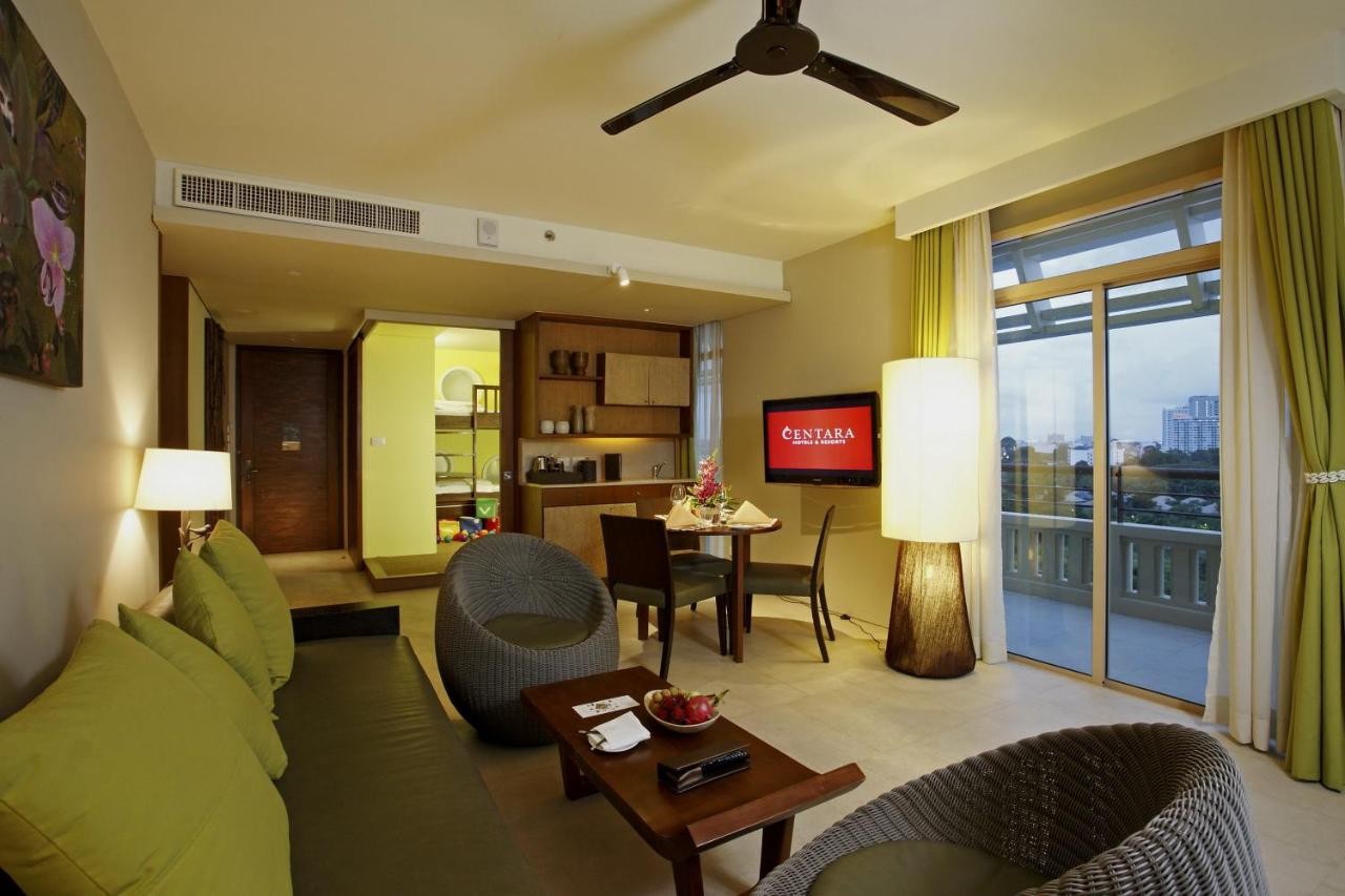 فندق ومنتجع سنتارا غراند ميراج بيتش باتايا تايلاند Centara Grand Mirage Beach Resort Pattaya Thailand