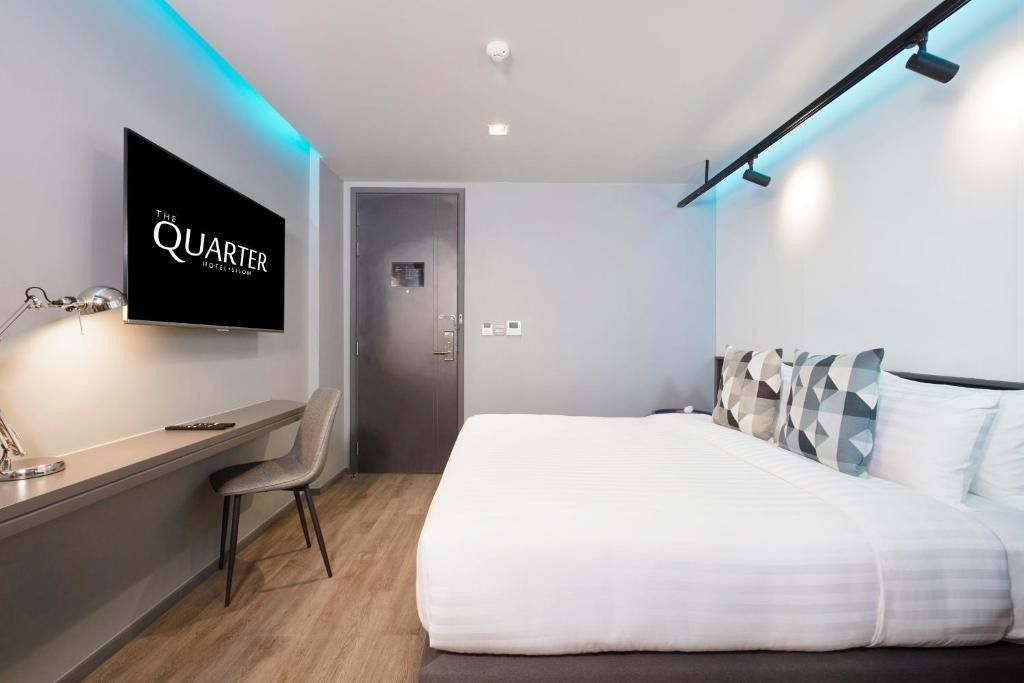 The Quarter Silom by UHG Hotel