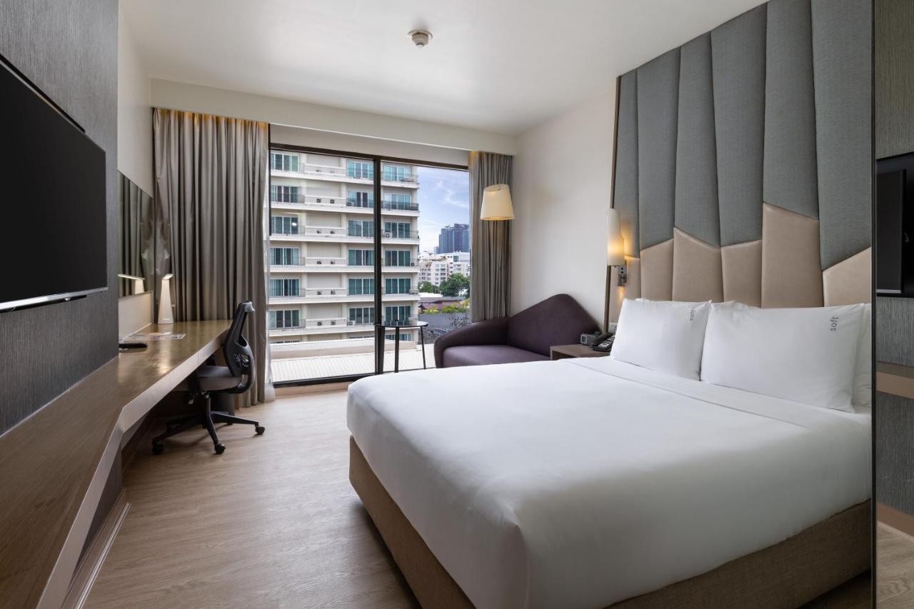  Holiday Inn Express Bangkok Sukhumvit 11