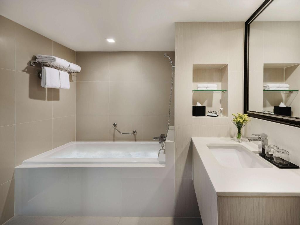 فندق مركيور بانكوك سوخومفيت 11 تايلاند Mercure Bangkok Sukhumvit 11 Thailand