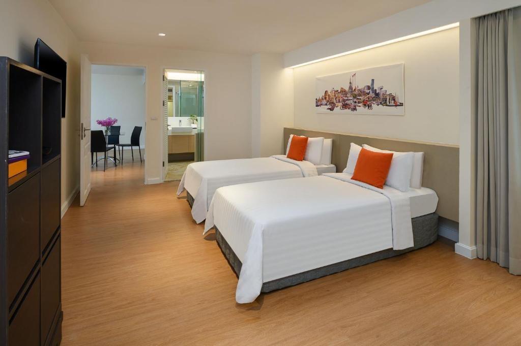  parkroyal suites Bangkok