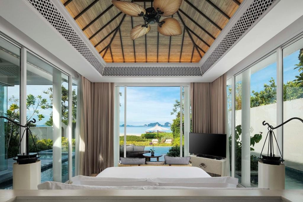 فندق بانيان تري كرابي  Banyan Tree Krabi