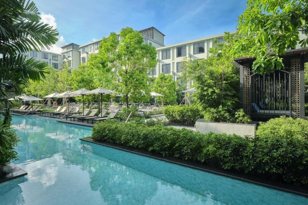 منتجع فور بوينتس باي شيراتون بوكيت باتونج بيتش تايلاند Four Points by Sheraton Phuket Patong Beach Resort