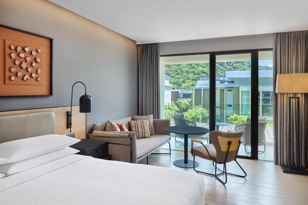 منتجع فور بوينتس باي شيراتون بوكيت باتونج بيتش تايلاند Four Points by Sheraton Phuket Patong Beach Resort