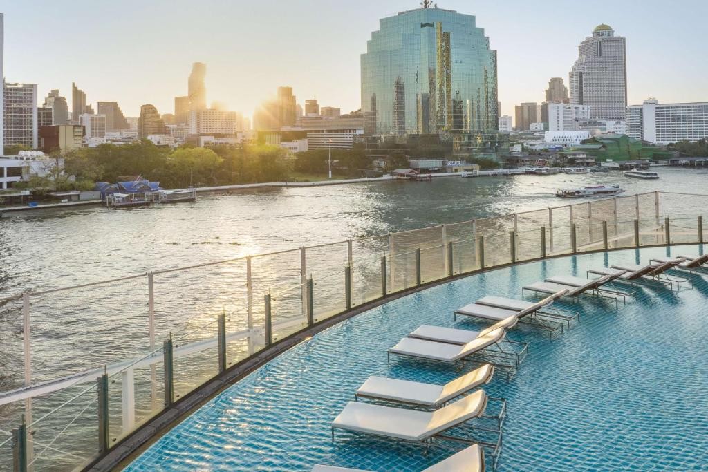 فندق ميلينيوم هيلتون بانكوك Millennium Hilton Bangkok