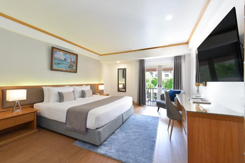 فندق بيفرلي بلازا باتايا  The Beverly Hotel Pattaya  