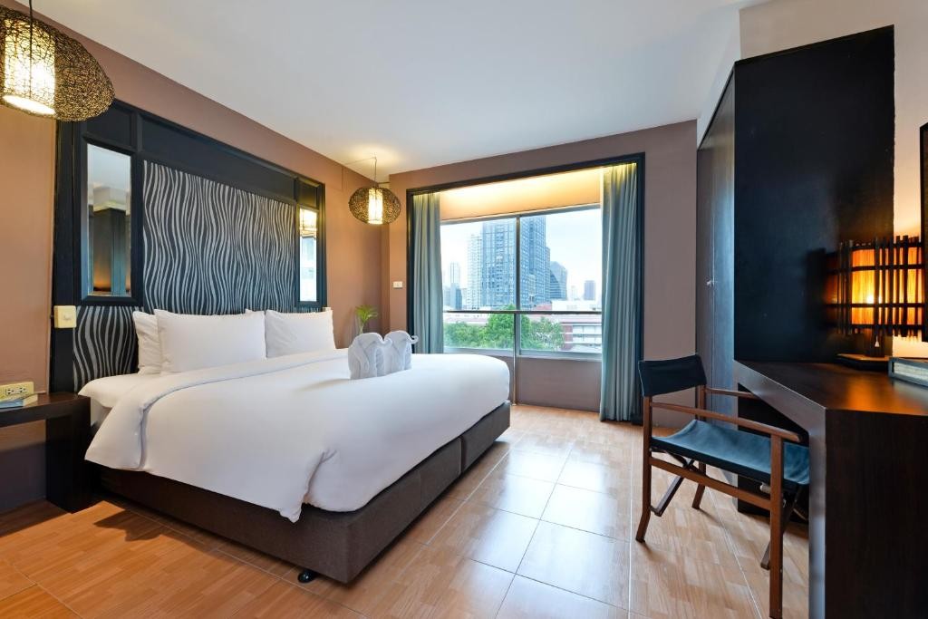 Royal View Resort Rang Nam Bangkok