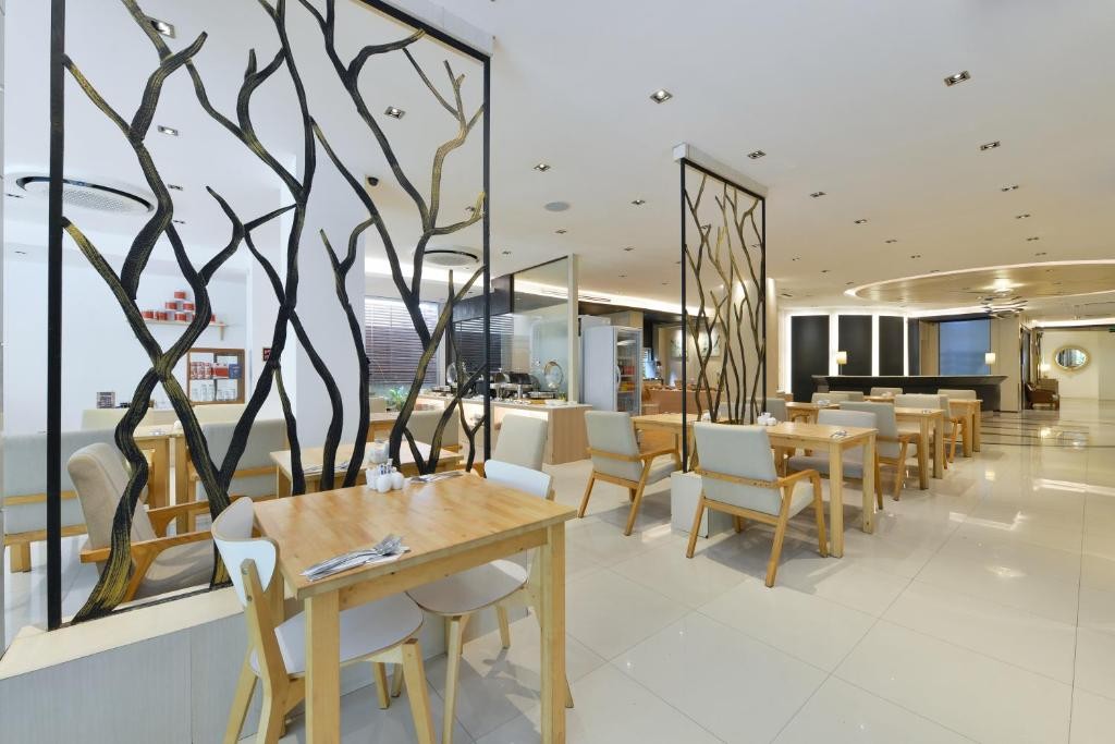 رويال فيو ريزورت - رانج نام بانكوك Royal View Resort Rang Nam Bangkok