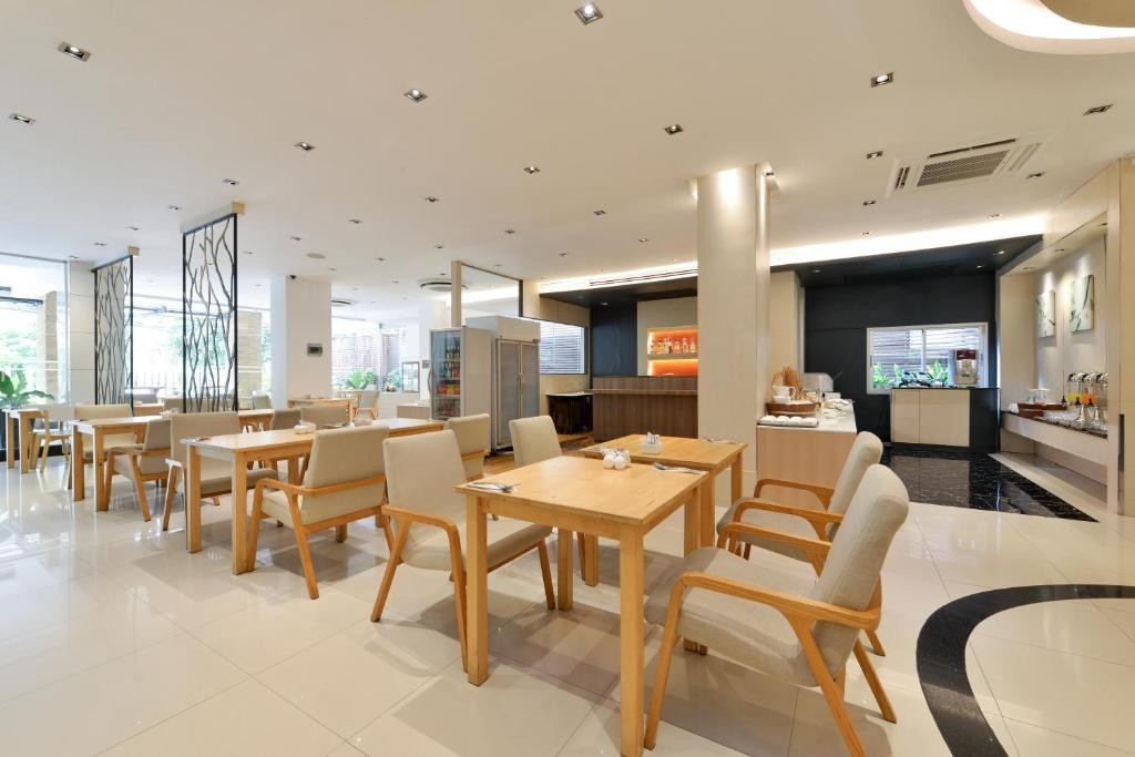 رويال فيو ريزورت - رانج نام بانكوك Royal View Resort Rang Nam Bangkok