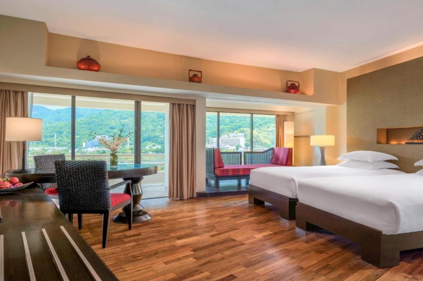 pullman phuket karon beach resort