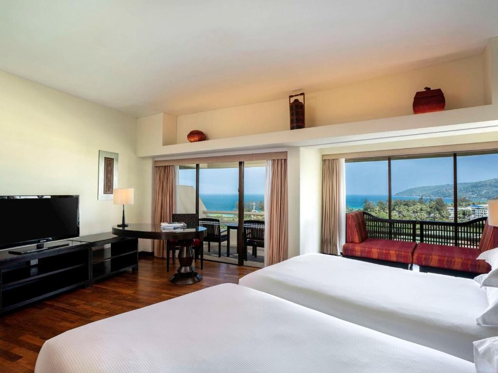 منتجع بولمان فوكيت كارون بيتش  pullman phuket karon beach resort
