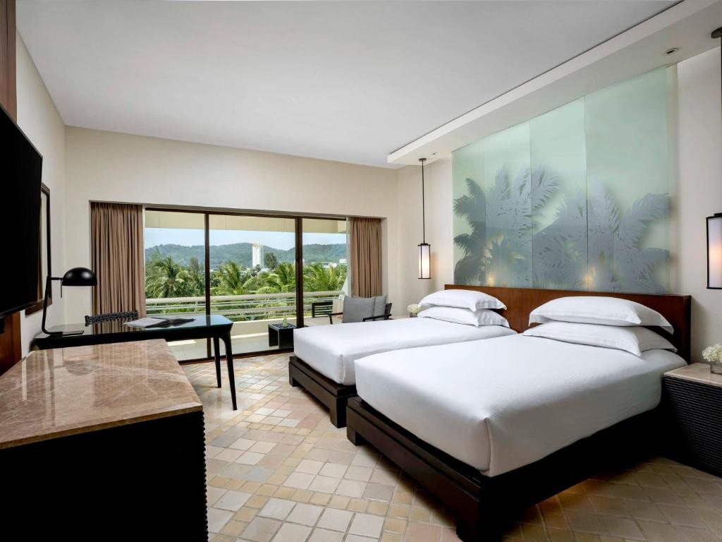 منتجع بولمان فوكيت كارون بيتش  pullman phuket karon beach resort