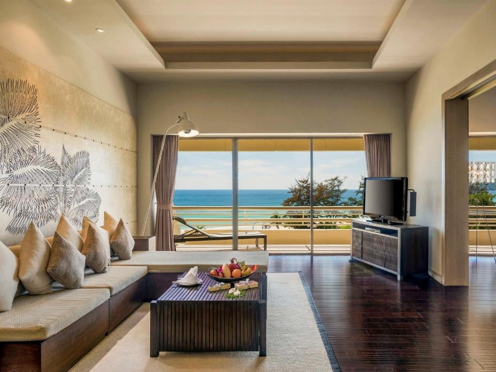 منتجع بولمان فوكيت كارون بيتش  pullman phuket karon beach resort