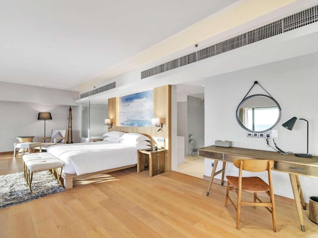 منتجع بولمان فوكيت كارون بيتش  pullman phuket karon beach resort