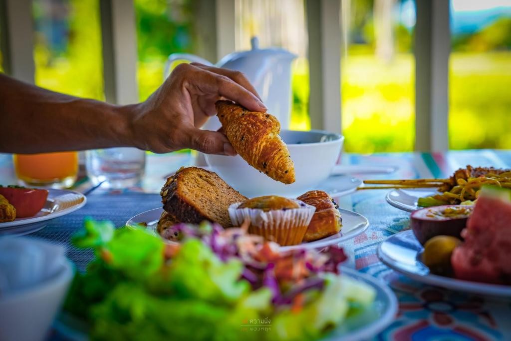 منتجع دوست ثاني كرابي بيتش  Dusit Thani Krabi Beach Resort