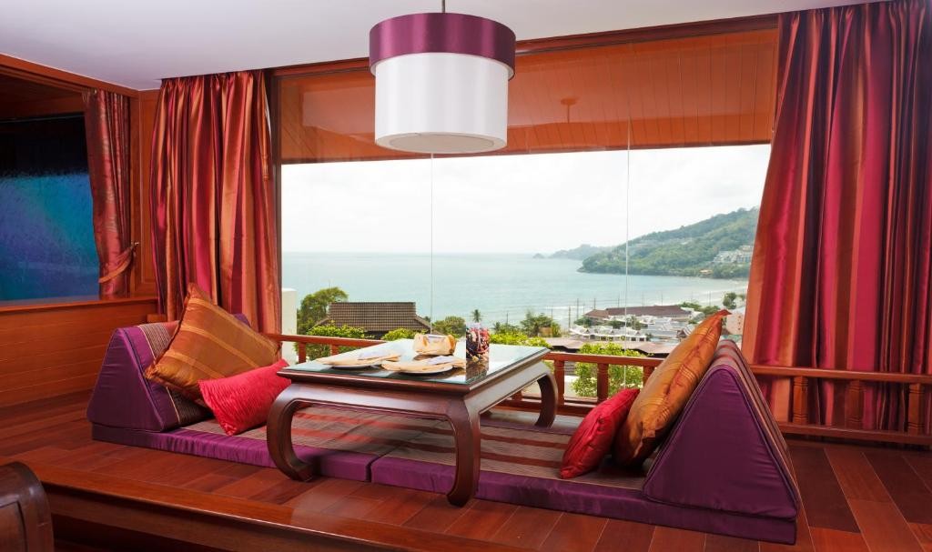 منتجع دايموند كليف بوكيت تايلاند Diamond Cliff Resort & Spa  Phuket Thailand
