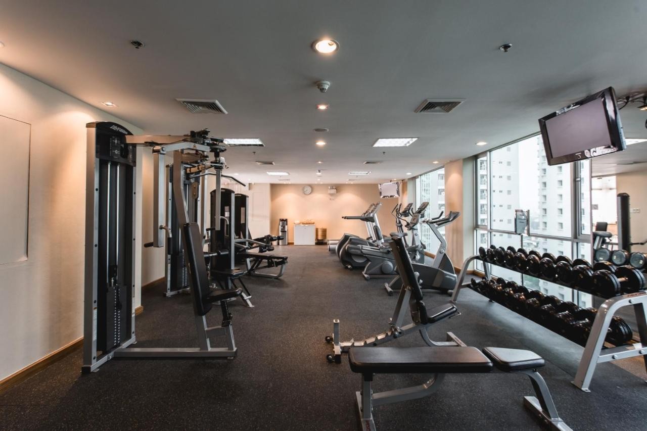 أجنحة أدلفي بانكوك تايلاند Adelphi Suites Bangkok Thailand