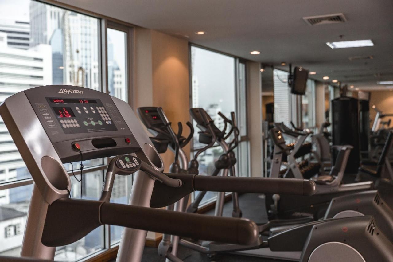 أجنحة أدلفي بانكوك تايلاند Adelphi Suites Bangkok Thailand