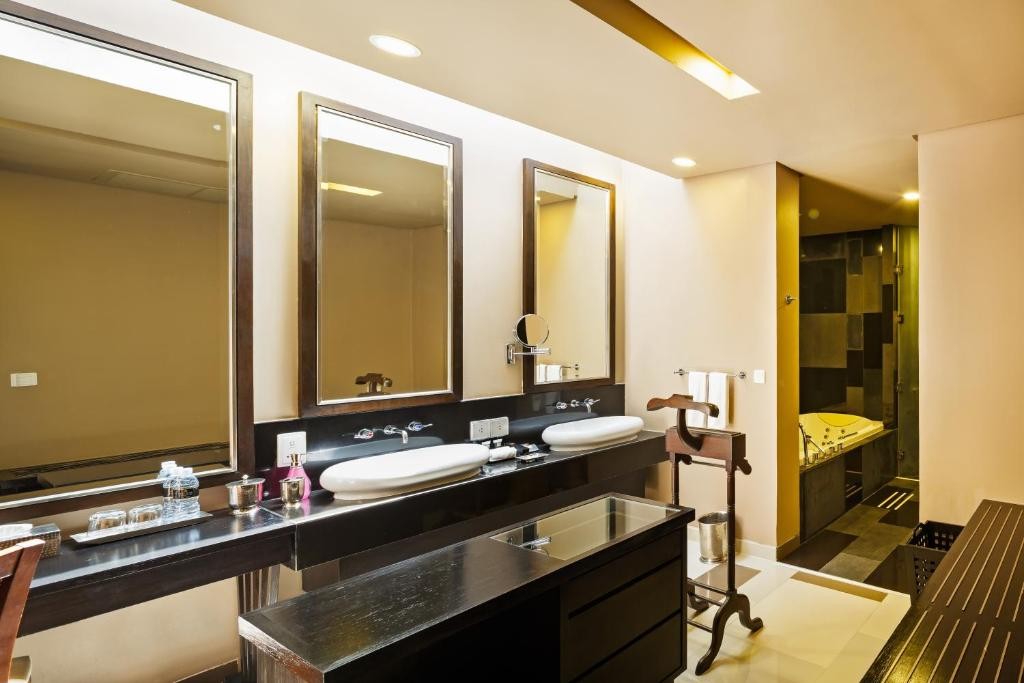 منتجع إمبيانا باتونج بوكيت Impiana Resort Patong Phuket
