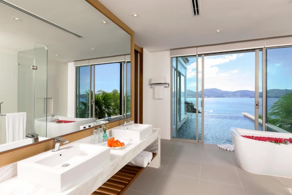 Wyndham Grand Phuket Kalim Bay