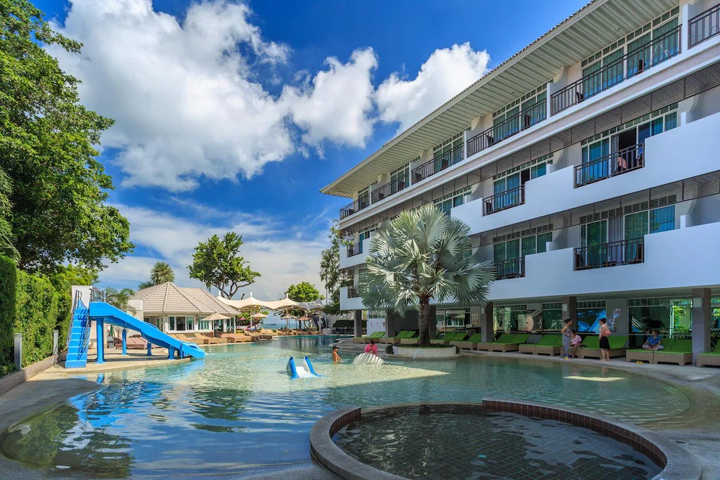 فندق باتايا ديسكفري بيتش تايلاند Pattaya Discovery Beach Hotel Thailand