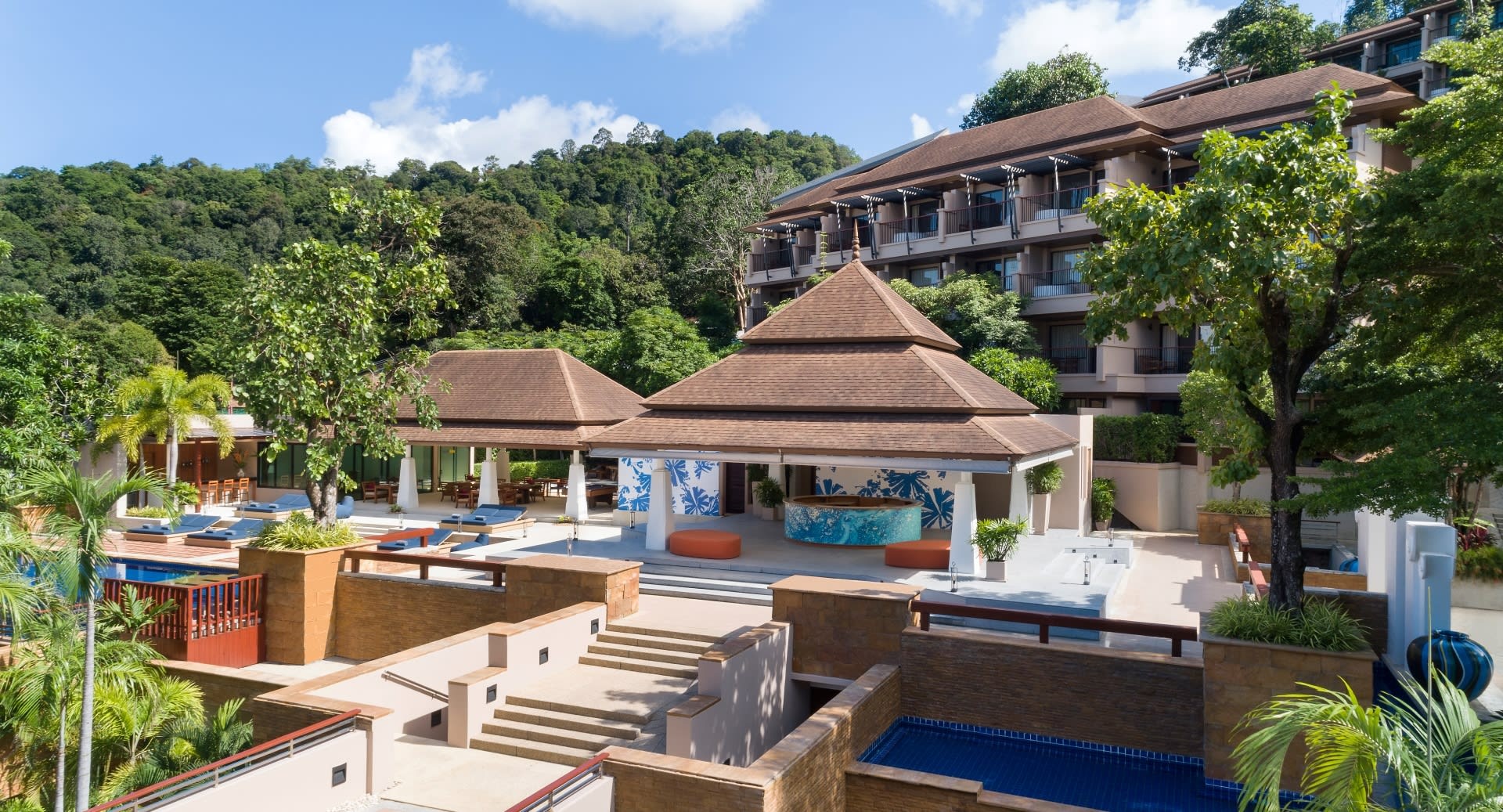  Avani Ao Nang Cliff Krabi Resort