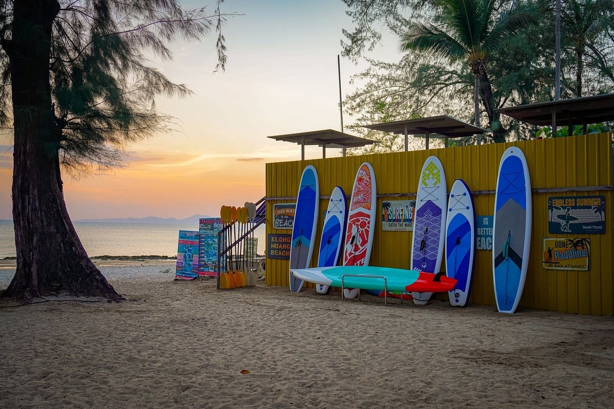 منتجع دوست ثاني كرابي بيتش  Dusit Thani Krabi Beach Resort