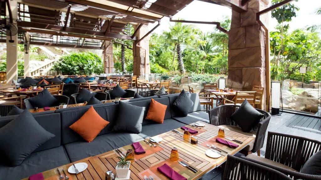 فندق ومنتجع سنتارا غراند ميراج بيتش باتايا تايلاند Centara Grand Mirage Beach Resort Pattaya Thailand