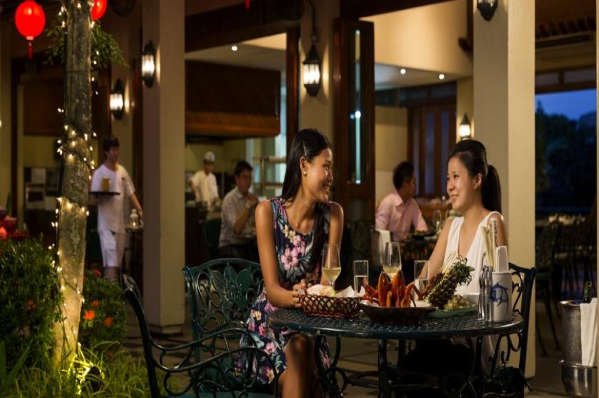 Traders Hotel Singapore