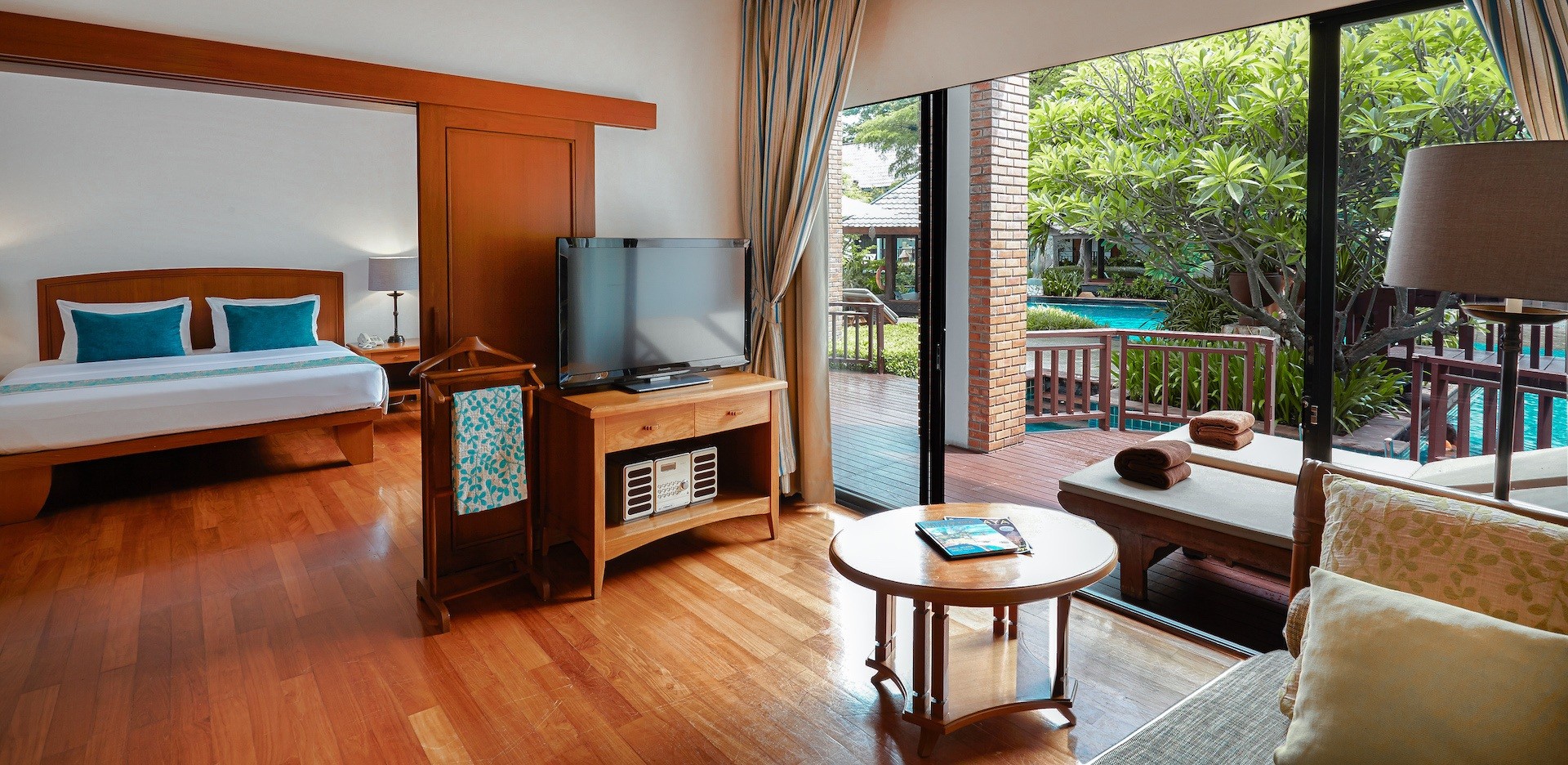 فندق ومنتجع وودلاندز بتايا  تايلاند Woodlands Hotel and Resort Pattaya Thailand