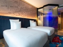 2 Twin Standard Garden View