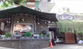 مطعم قهوة الصخرة باندونق اندونيسيا