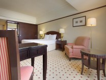 le meridien club room