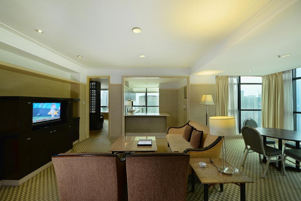 EXECUTIVE Suite